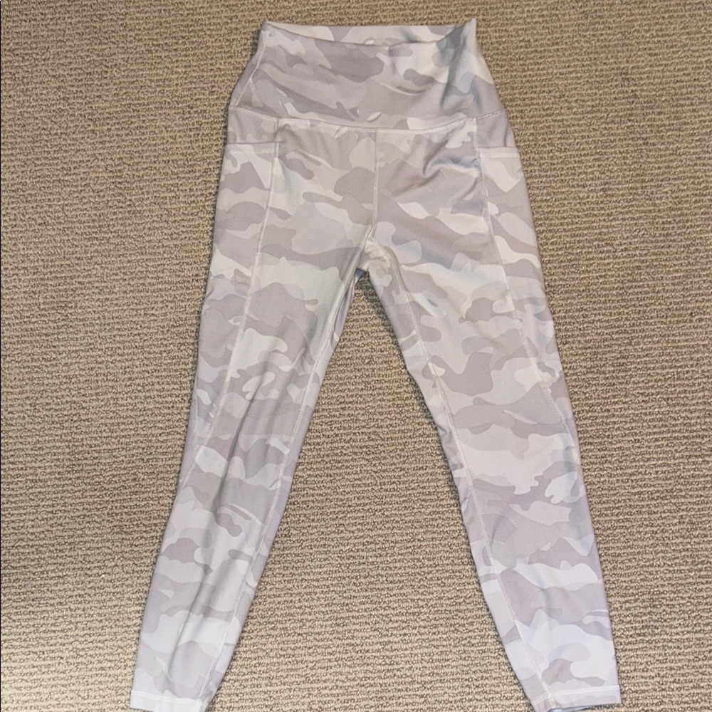 Gray/white Camouflage Leggings